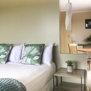 Deluxe Suite Spa Bath